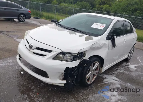 2013 Toyota Corolla S/Le из США, поврежденный, VIN 5YFBU4EE0DP118909